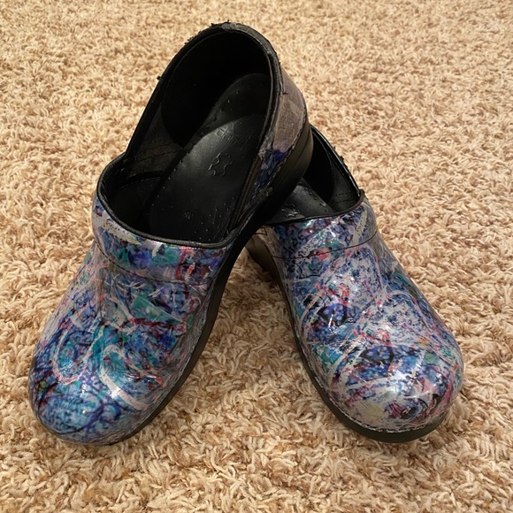 poshmark dansko clogs